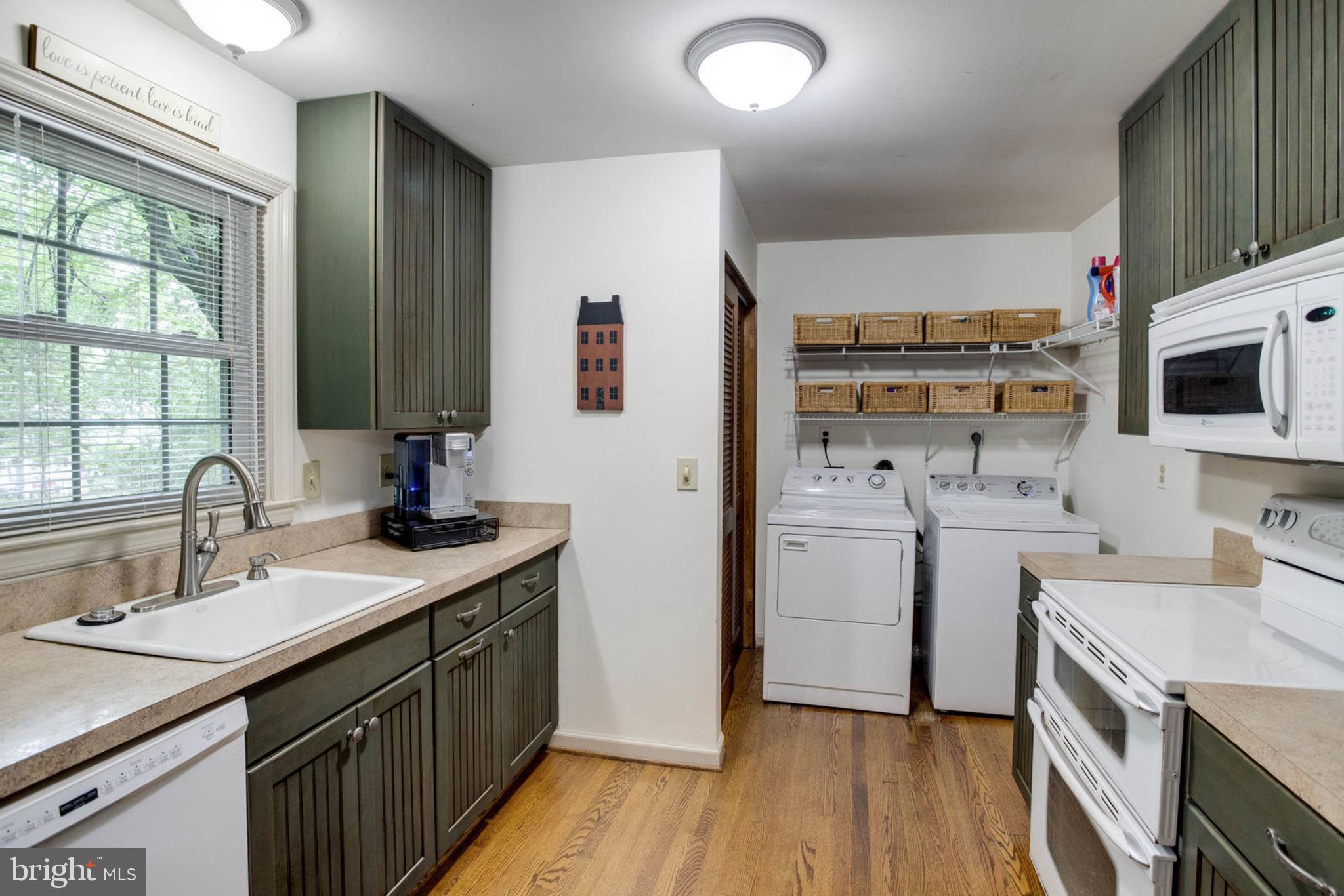 7906 Rugby Road Manassas, VA 20111 - Photo 15 of 32 Gallery Image 15