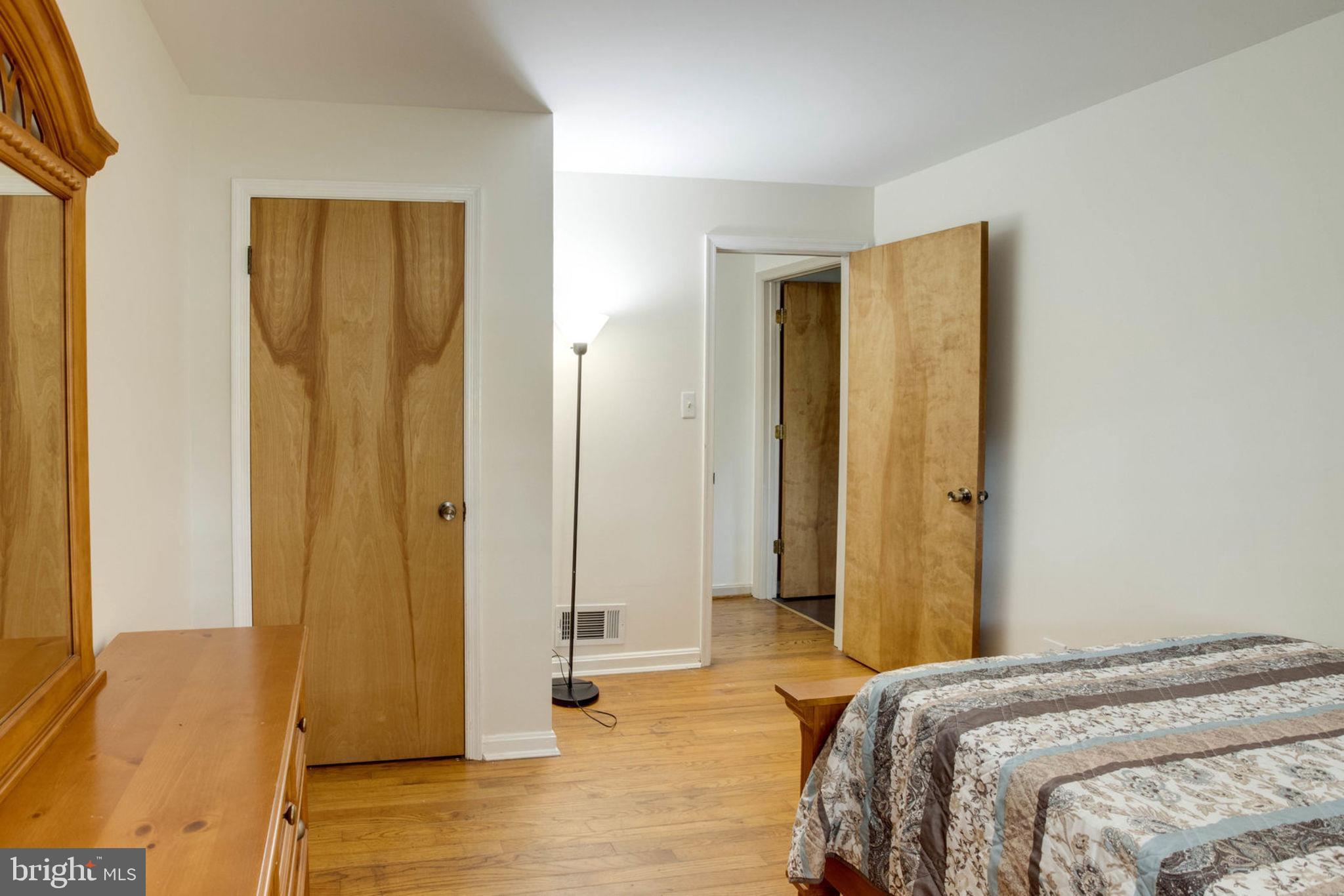 7906 Rugby Road Manassas, VA 20111 - Photo 25 of 32 Gallery Image 25