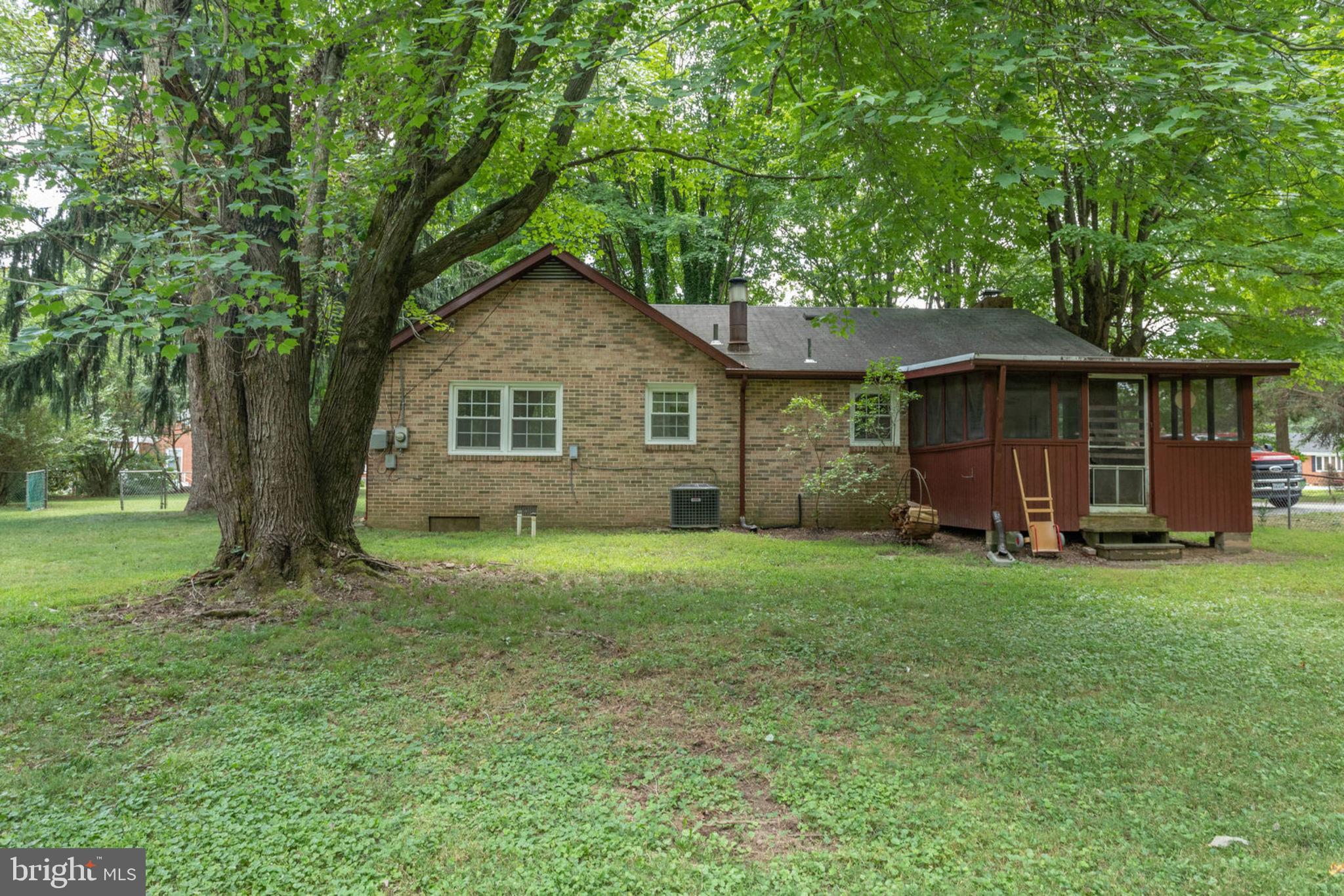 7906 Rugby Road Manassas, VA 20111 - Photo 31 of 32 Gallery Image 31
