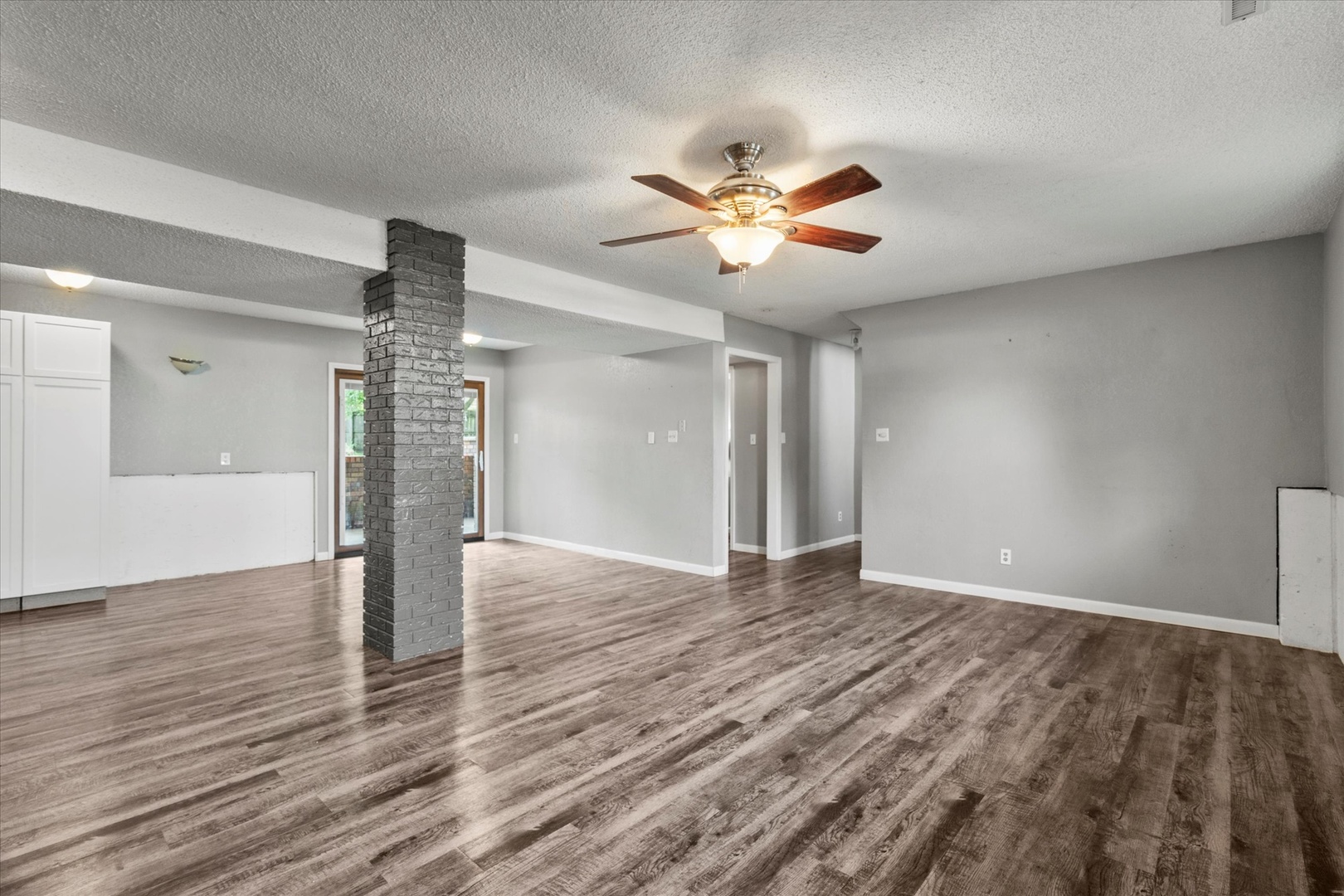464 East Pilot Drive Herscher, IL 60941 - Photo 10 of 23 a view of empty room with wooden floor and ceiling fan