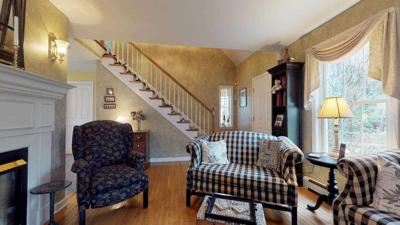 131 South Bow Road Bow, NH 03304 - Photo 6 of 35