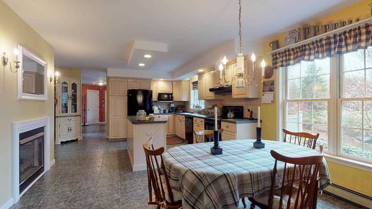 131 South Bow Road Bow, NH 03304 - Photo 10 of 35