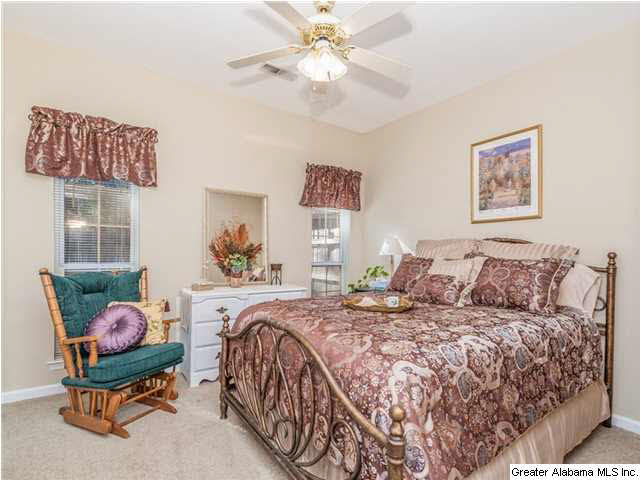 208 Creden Circle Alabaster, AL 35007 - Photo 14 of 31