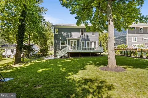 $1,950,000 | 1416 Ross Drive Southwest, Vienna, VA 22180