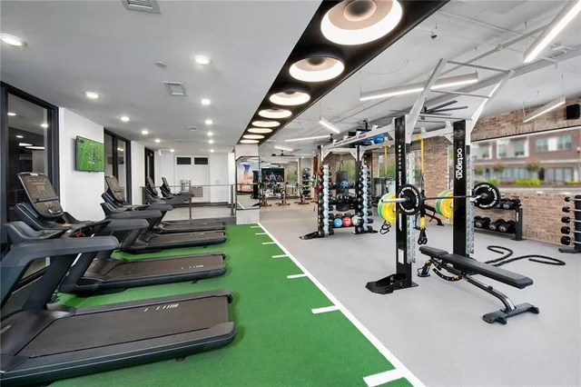 $2,476 | 5180 Peachtree Boulevard, Unit B2, Chamblee, GA 30341