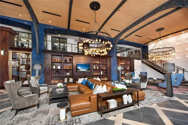 $2,476 | 5180 Peachtree Boulevard, Unit B2, Chamblee, GA 30341