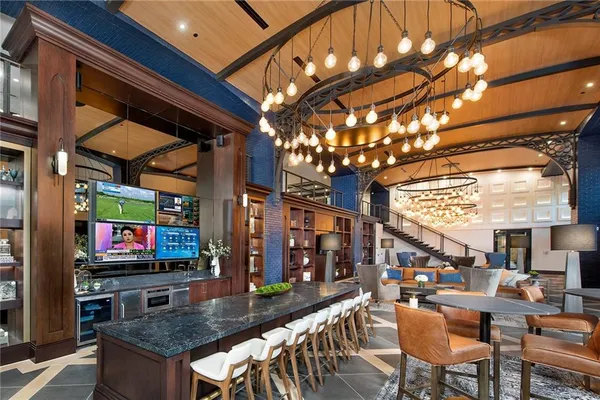 $2,684 | 5180 Peachtree Boulevard, Unit B3, Chamblee, GA 30341