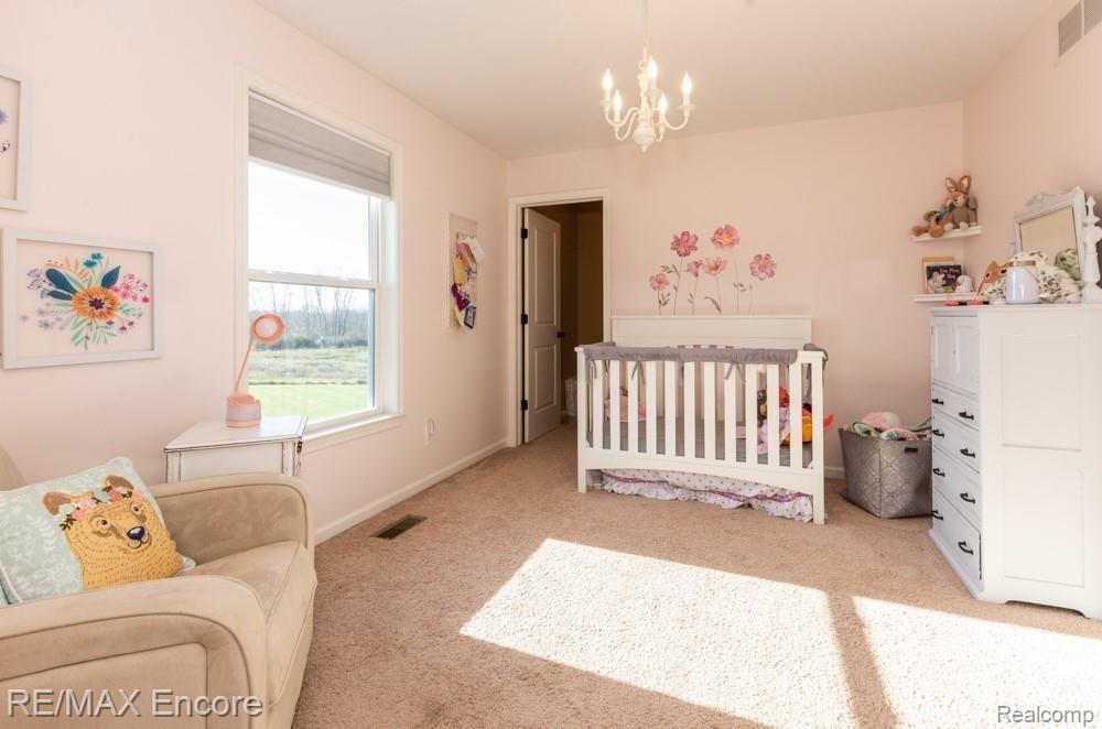2739 Clivedon Road Howell, MI 48843 - Photo 29 of 34 2739 Clivedon RE Photo Pros-27.jpg