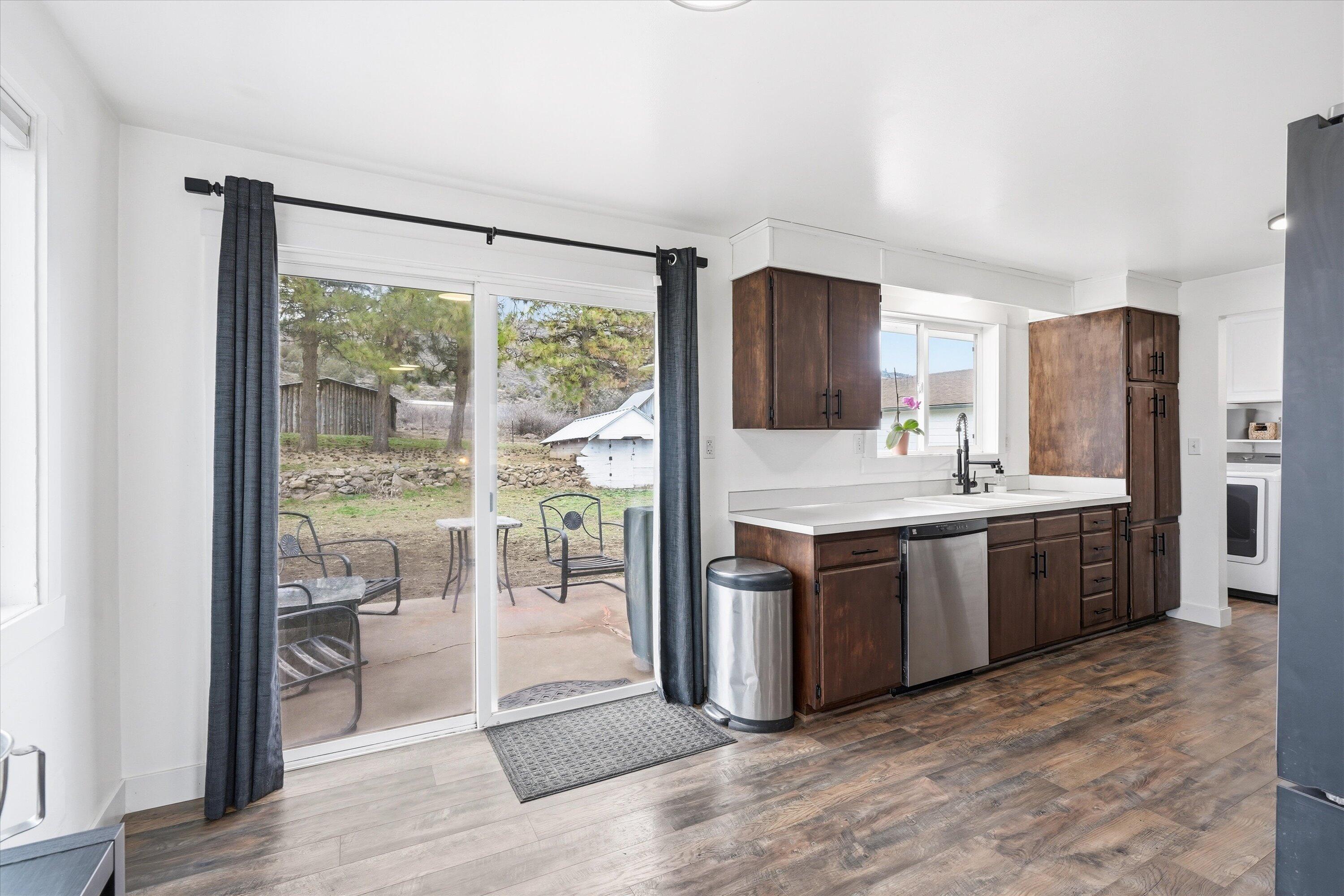 6125 Wocus Road Klamath Falls, OR 97601 - Photo 4 of 42 09-6125 Wocus Rd-9