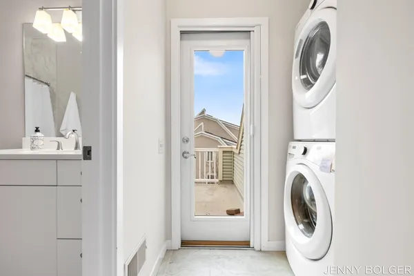 $435,000 | 810 Livingston Avenue Northeast, Grand Rapids, MI 49503