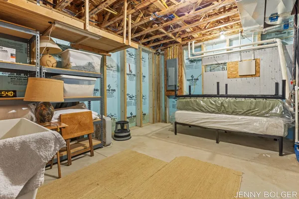 $435,000 | 810 Livingston Avenue Northeast, Grand Rapids, MI 49503