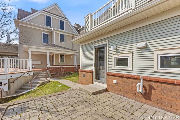 $435,000 | 810 Livingston Avenue Northeast, Grand Rapids, MI 49503