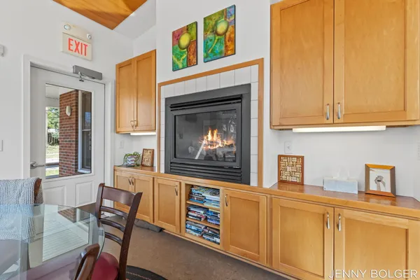 $435,000 | 810 Livingston Avenue Northeast, Grand Rapids, MI 49503