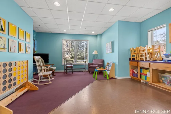 $435,000 | 810 Livingston Avenue Northeast, Grand Rapids, MI 49503