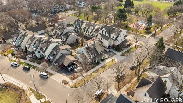 $435,000 | 810 Livingston Avenue Northeast, Grand Rapids, MI 49503