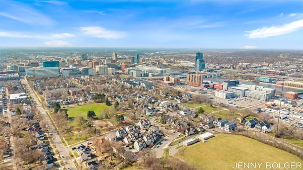 $435,000 | 810 Livingston Avenue Northeast, Grand Rapids, MI 49503