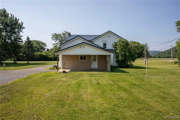 $1,750,000 | 6122 Mutton Hollow Road, Great Valley, NY 14741