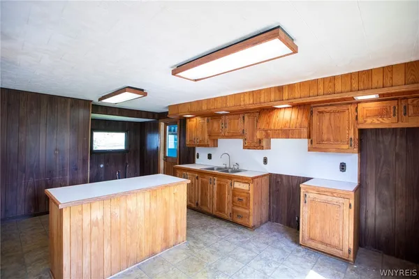 $1,750,000 | 6122 Mutton Hollow Road, Great Valley, NY 14741