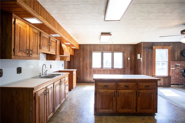 $1,750,000 | 6122 Mutton Hollow Road, Great Valley, NY 14741