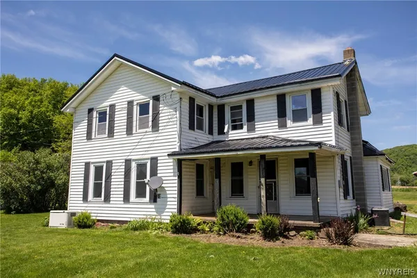 $1,750,000 | 6122 Mutton Hollow Road, Great Valley, NY 14741