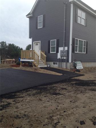 19 Shawnee Road, Unit 1 Pepperell, MA 01463 - Photo 2 of 18