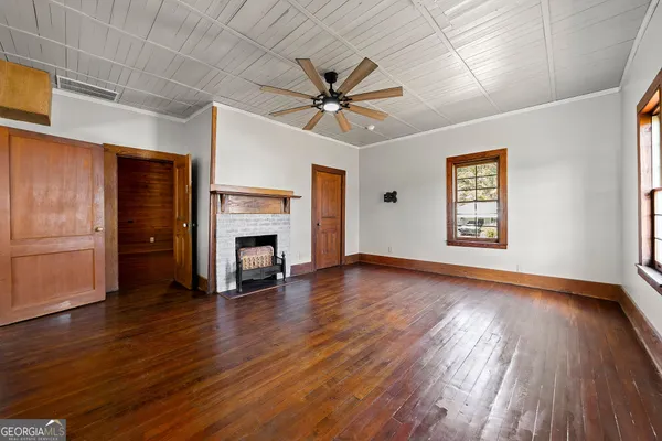 $1,900 | 497 Old Highway 85, Senoia, GA 30276