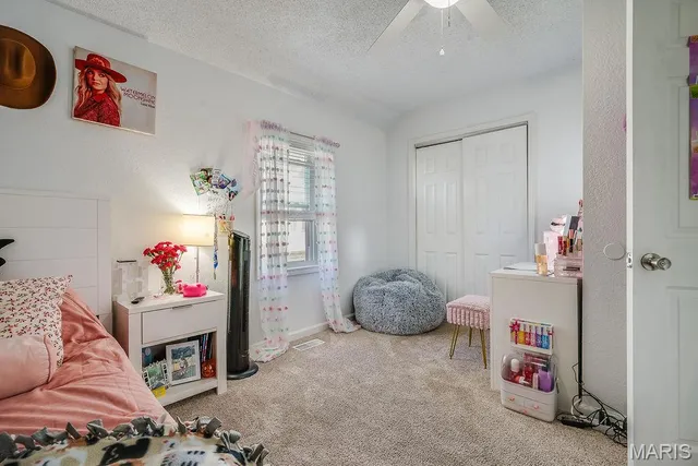 $199,900 | 311 South Hibbard Street, Staunton, IL 62088