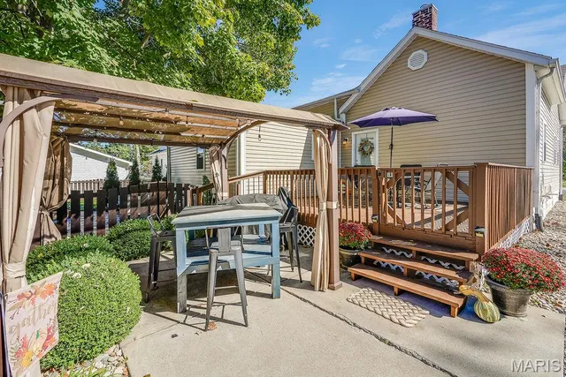 $199,900 | 311 South Hibbard Street, Staunton, IL 62088