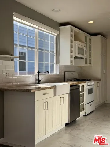 $1,995,000 | 4503 Tobias Avenue, Sherman Oaks, CA 91403