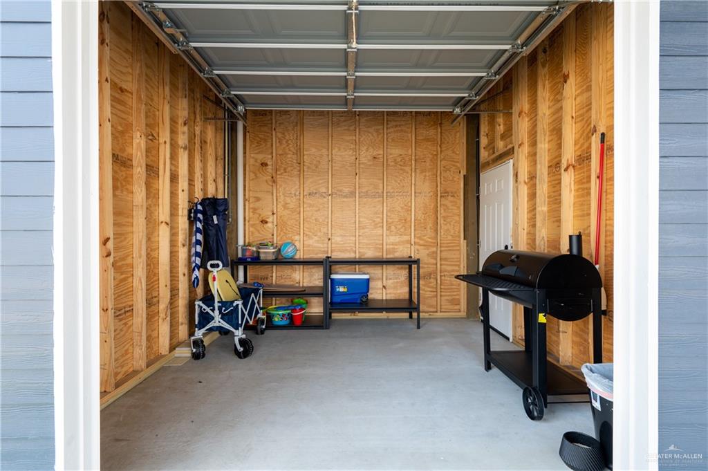 1053 Johnson Road Port Bolivar, TX 77617 - Photo 5 of 27 a view of a livingroom with furniture and a window