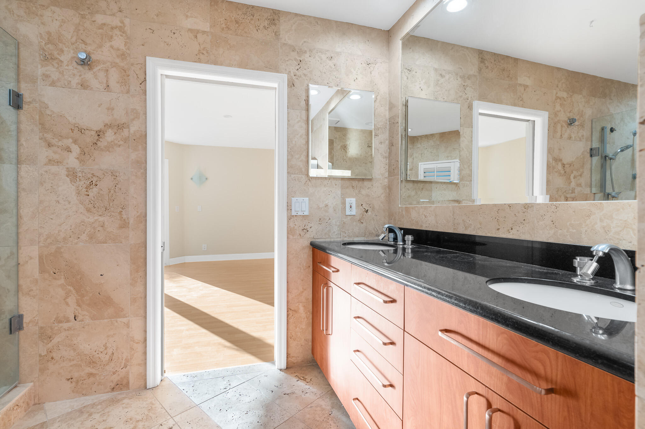 22840 Marbella Circle Boca Raton, FL 33433 - Photo 33 of 61 DSC08323