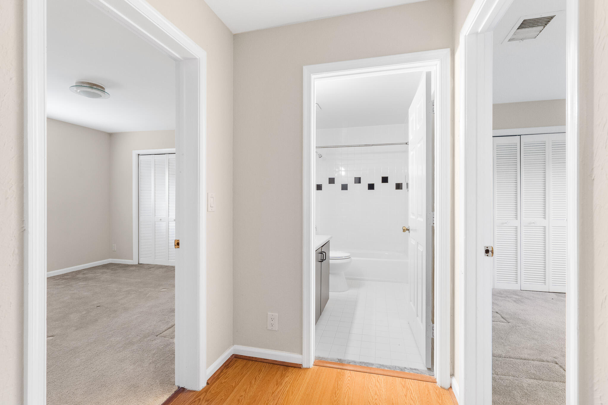 22840 Marbella Circle Boca Raton, FL 33433 - Photo 45 of 61 DSC08437