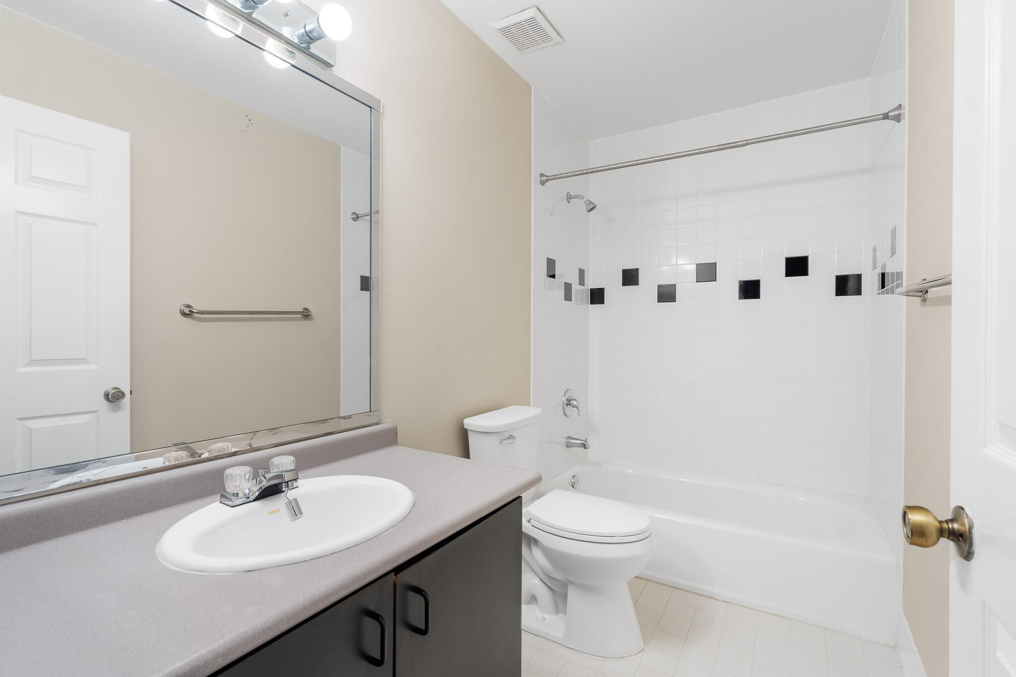 22840 Marbella Circle Boca Raton, FL 33433 - Photo 46 of 61 DSC08431