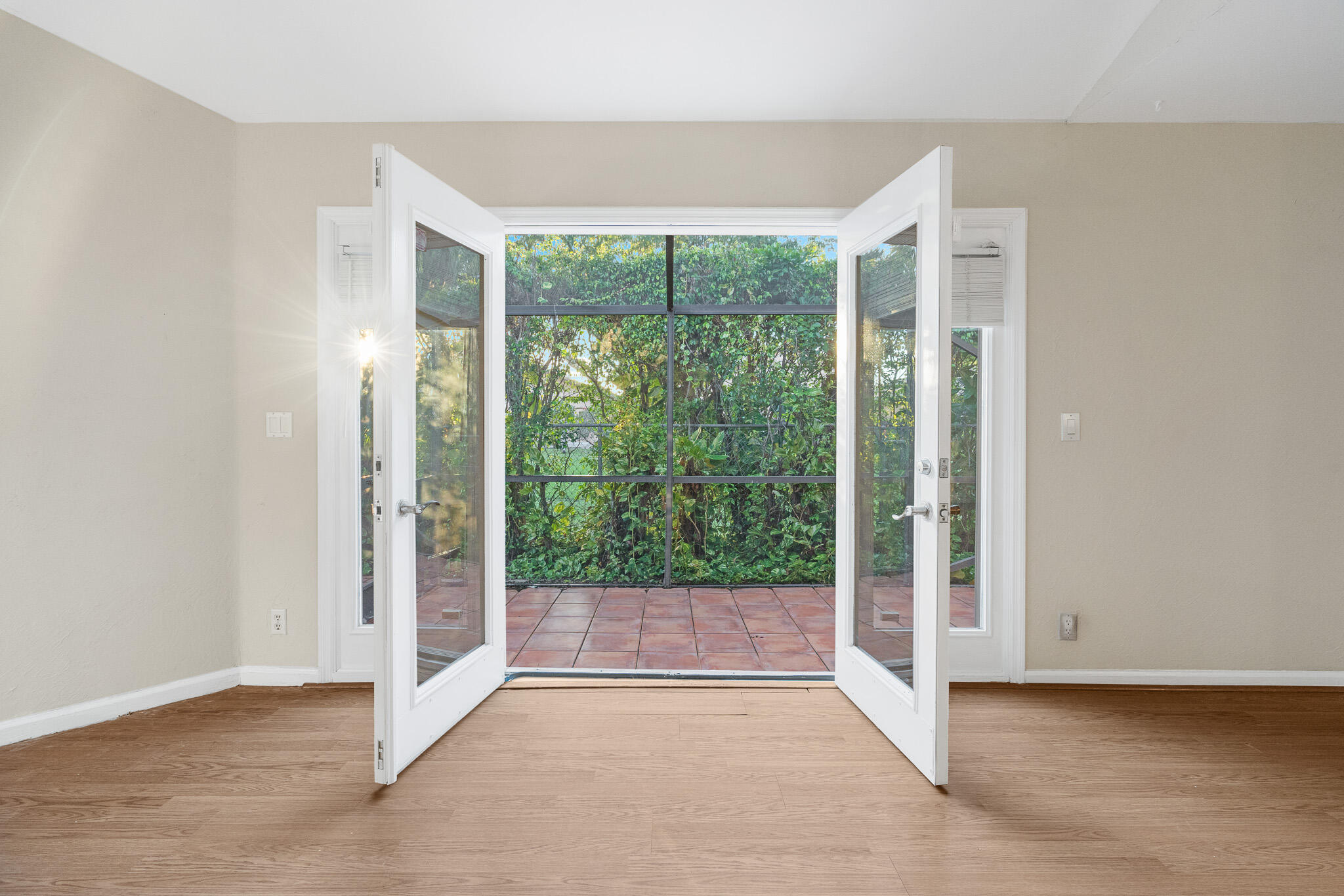 22840 Marbella Circle Boca Raton, FL 33433 - Photo 49 of 61 DSC08466