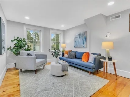 $595,000 | 42 School Street, Unit 2, Salem, MA 01970