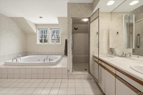 $1,150,000 | 10 Old Jackson Avenue, Unit 48, Hastings-on-Hudson, NY 10706