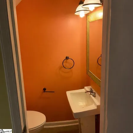 $119,500 | 2530 East North Street, Unit 1B, Greenville, SC 29615