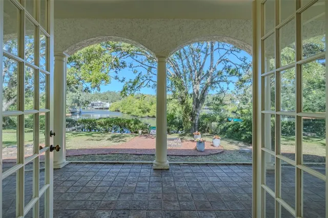 $1,950,000 | 4605 West Vasconia Street, Tampa, FL 33629