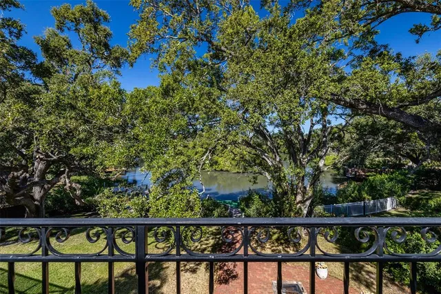 $1,950,000 | 4605 West Vasconia Street, Tampa, FL 33629