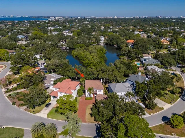 $1,950,000 | 4605 West Vasconia Street, Tampa, FL 33629