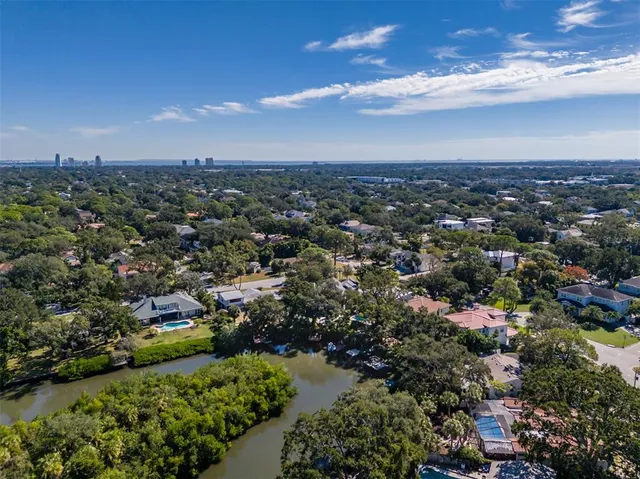 $1,950,000 | 4605 West Vasconia Street, Tampa, FL 33629