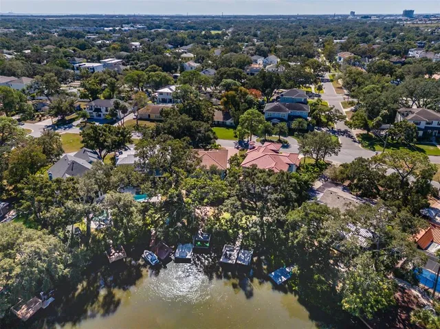 $1,950,000 | 4605 West Vasconia Street, Tampa, FL 33629