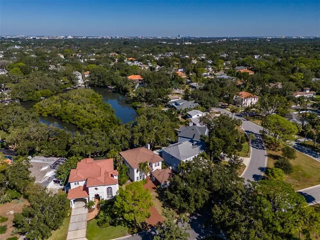 $1,950,000 | 4605 West Vasconia Street, Tampa, FL 33629