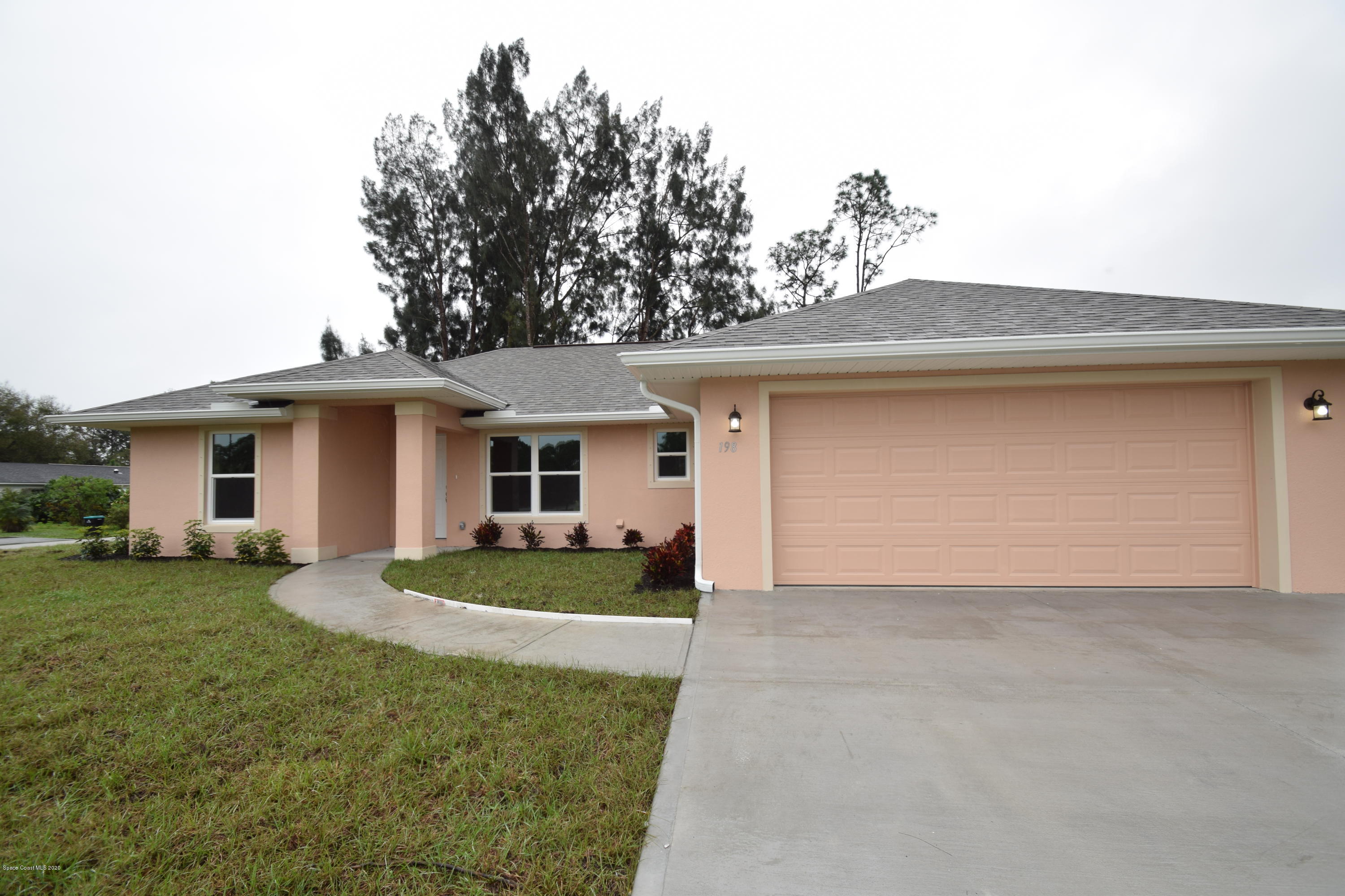 198 Uleta Road Southeast Palm Bay, FL 32909 - Photo 1 of 42 198 Uleta (1)