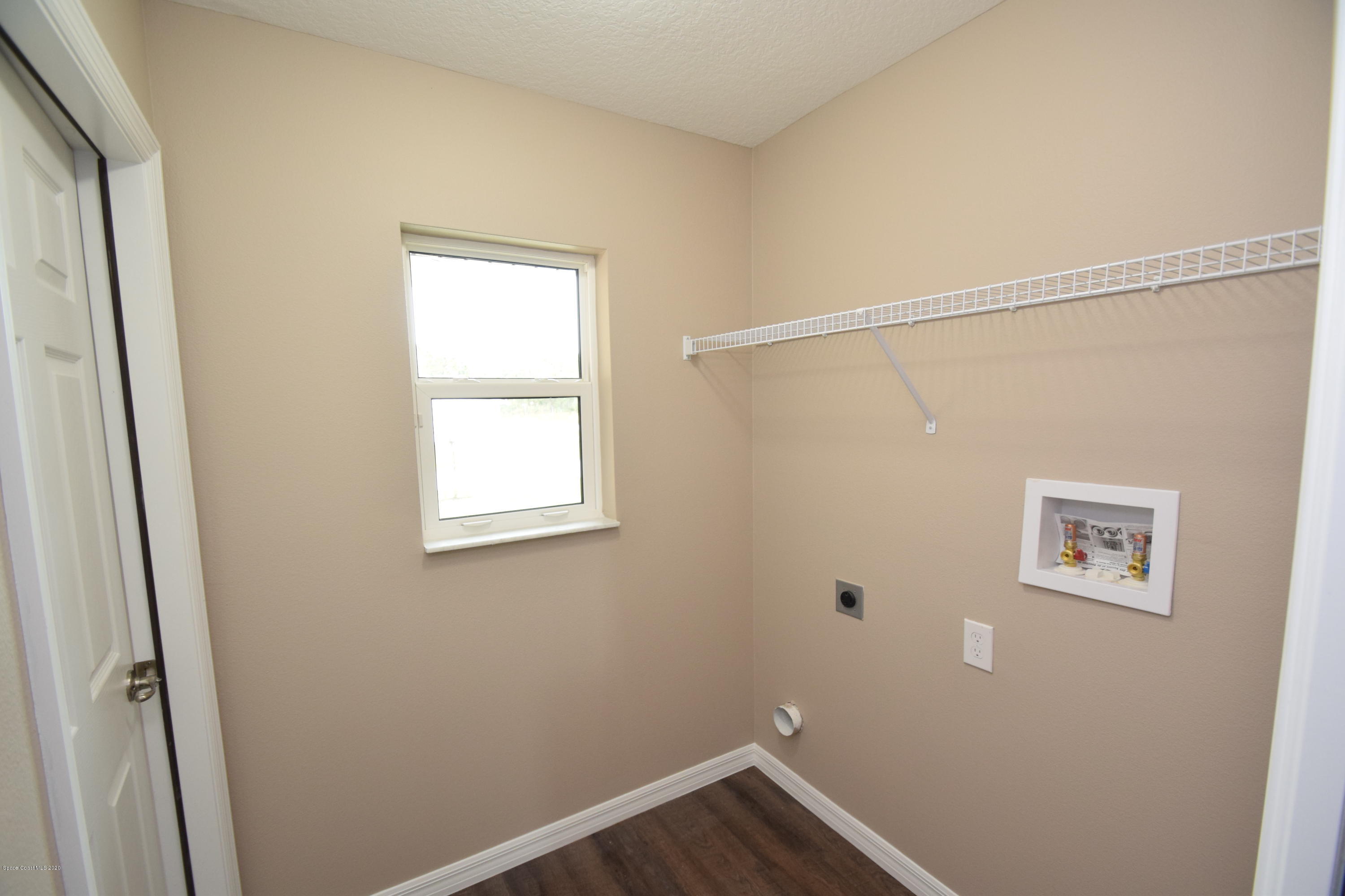 198 Uleta Road Southeast Palm Bay, FL 32909 - Photo 39 of 42 DSC_0001