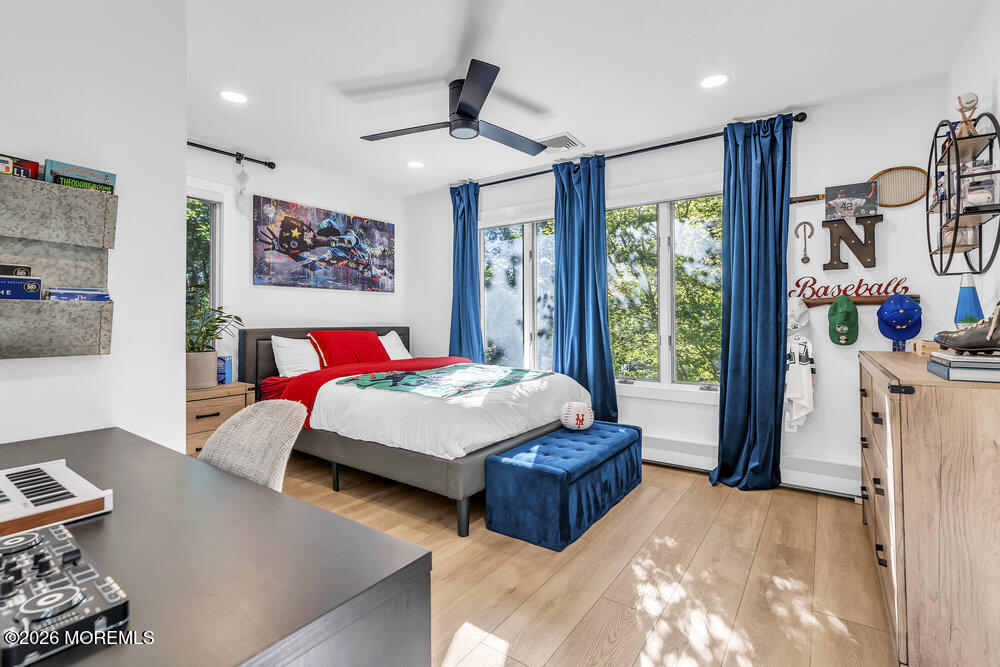 17 Woods End Road Colts Neck, NJ 07722 - Photo 26 of 43 079_dsc05375_580