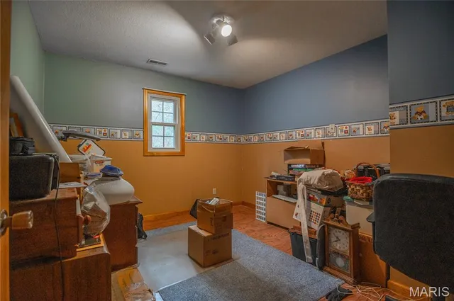 $175,000 | 163 Walnut Street, Greenville, MO 63944