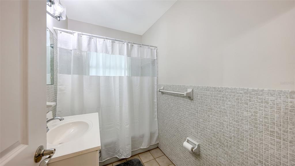 524 Glen Oak Road Venice, FL 34293 - Photo 26 of 34