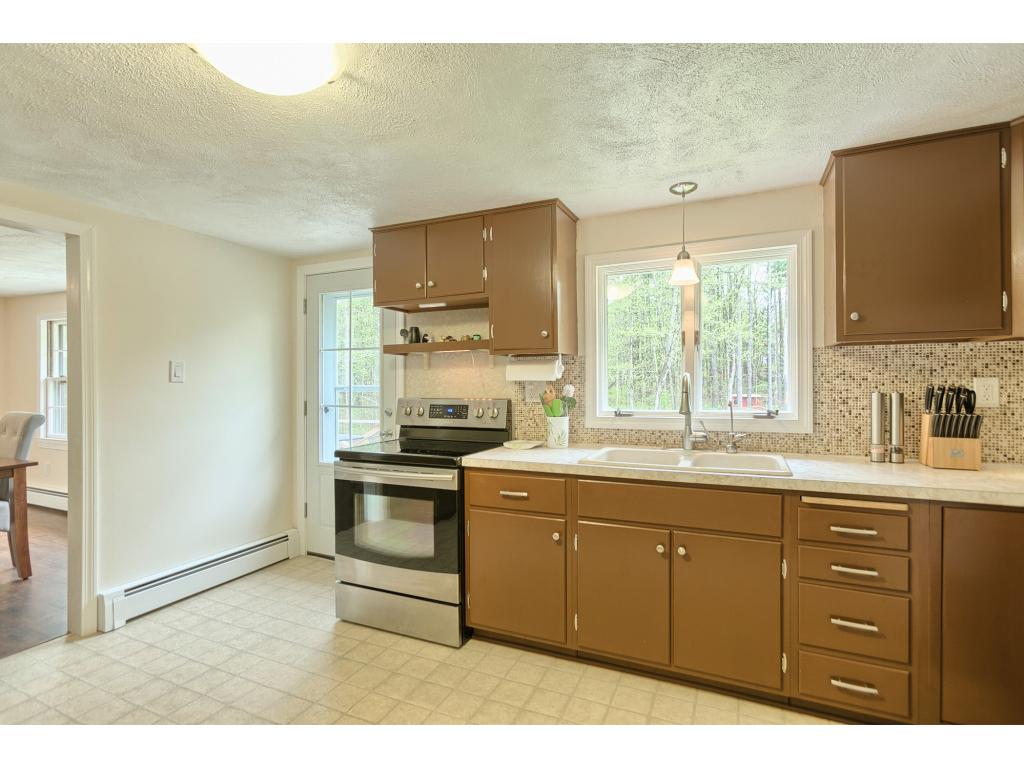 33 East Road Atkinson, NH 03811 - Photo 19 of 36