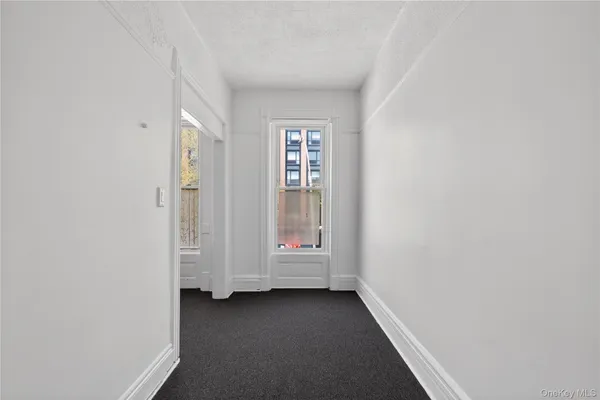 $3,200 | 330 Lafayette Avenue, Unit 3 | Clinton Hill